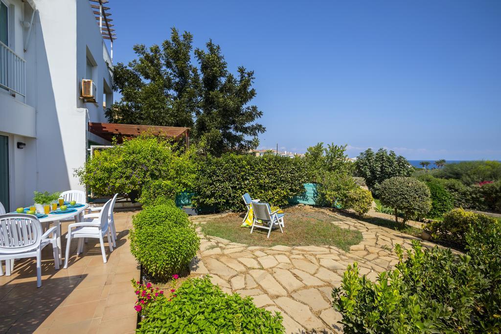 Protaras Beachfront Sirina Lina Suite Paralimni Exterior photo