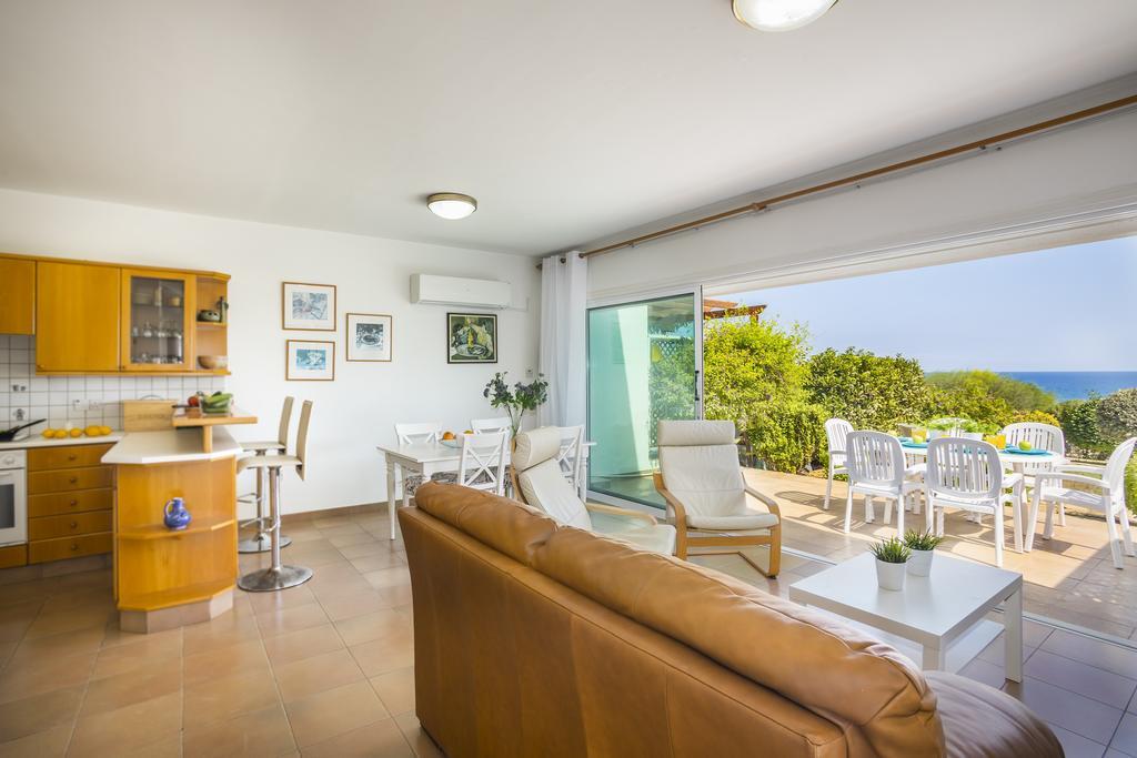 Protaras Beachfront Sirina Lina Suite Paralimni Exterior photo